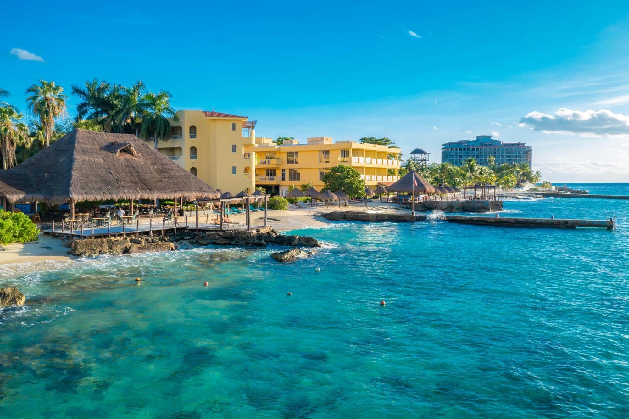 Playa Azul Cozumel Hotel Exterior photo