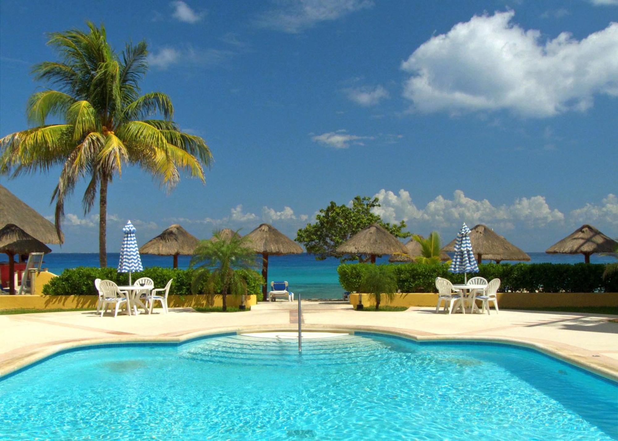 Playa Azul Cozumel Hotel Exterior photo